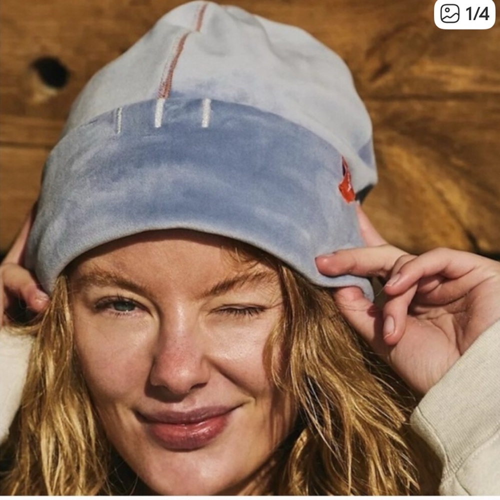 NWOT Free People finish line micro fleece beanie O/S